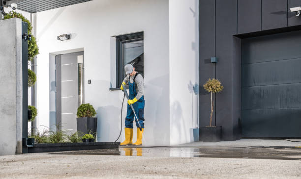 Best Pool Deck Cleaning  in Harbison Nyon, CA
